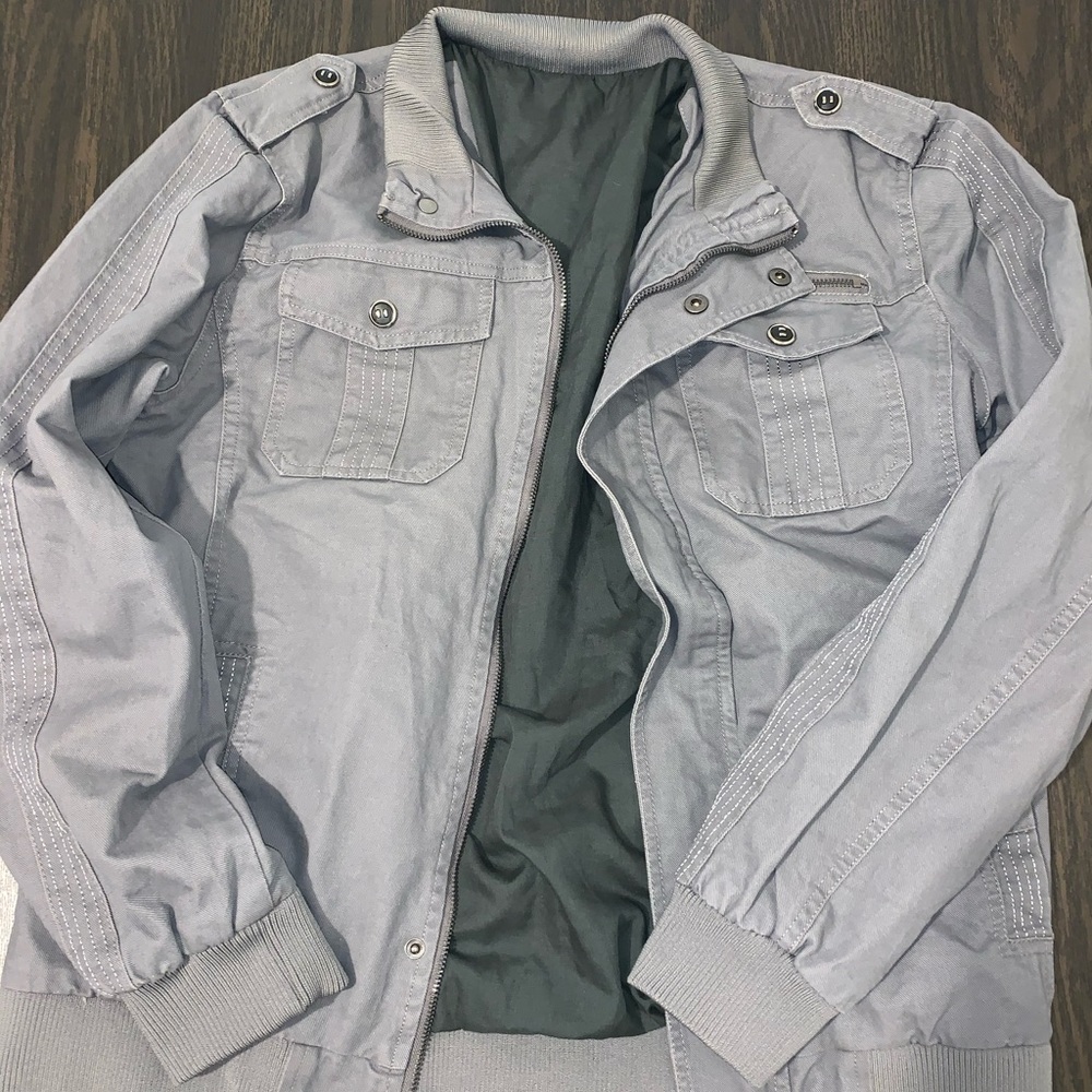 NWOT Gray Men Utility Jacket Size Small